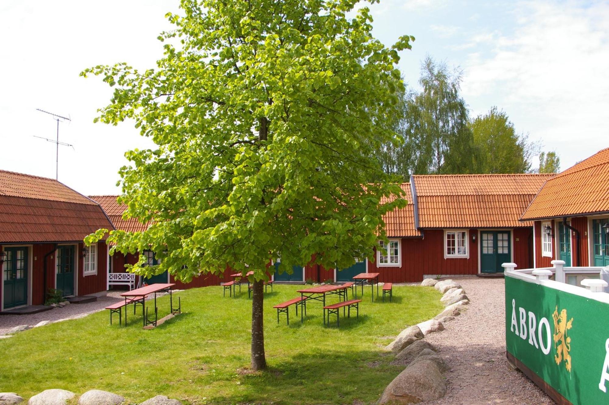 Hotel Oxgarden Vimmerby Esterno foto